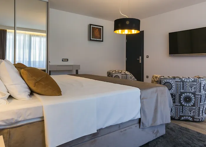 Frühstückspension Mirabilis Ii 4*