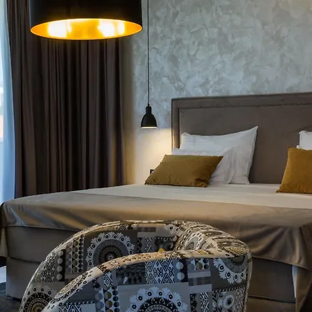 Bed & Breakfast Mirabilis Ii