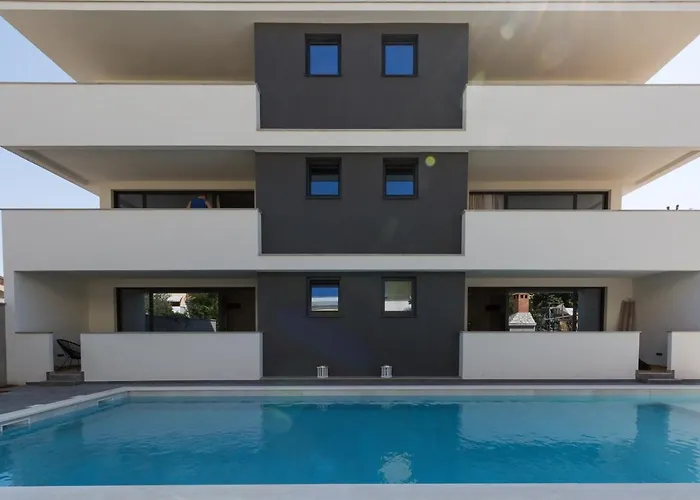 krevet i doručak Mirabilis Ii 4*