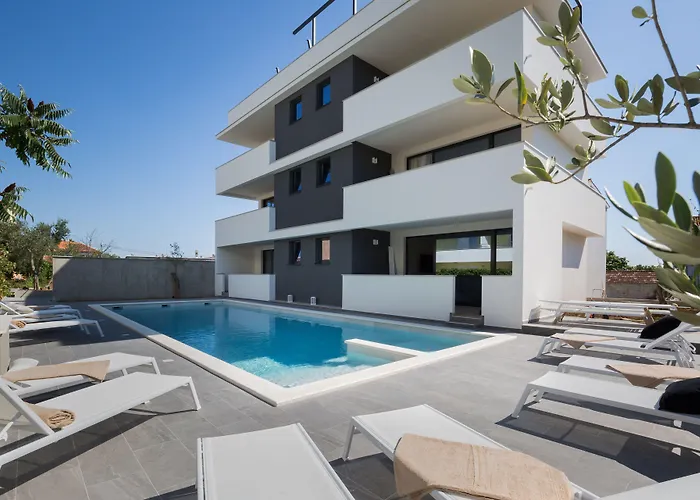 Mirabilis Ii 4*