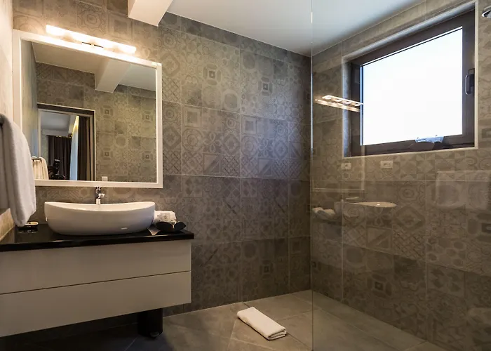 krevet i doručak Mirabilis Ii 4*