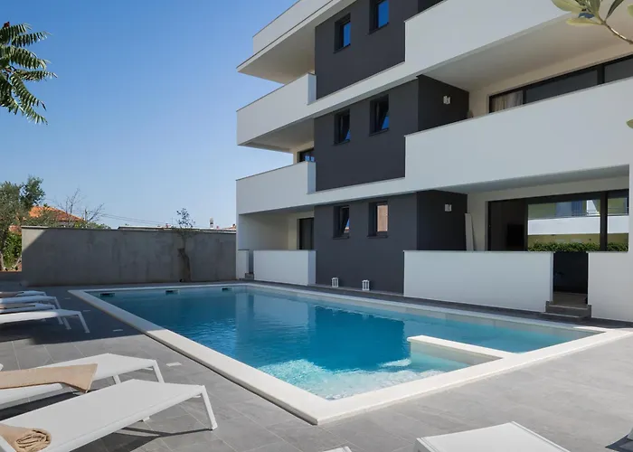 Mirabilis Ii krevet i doručak Zadar